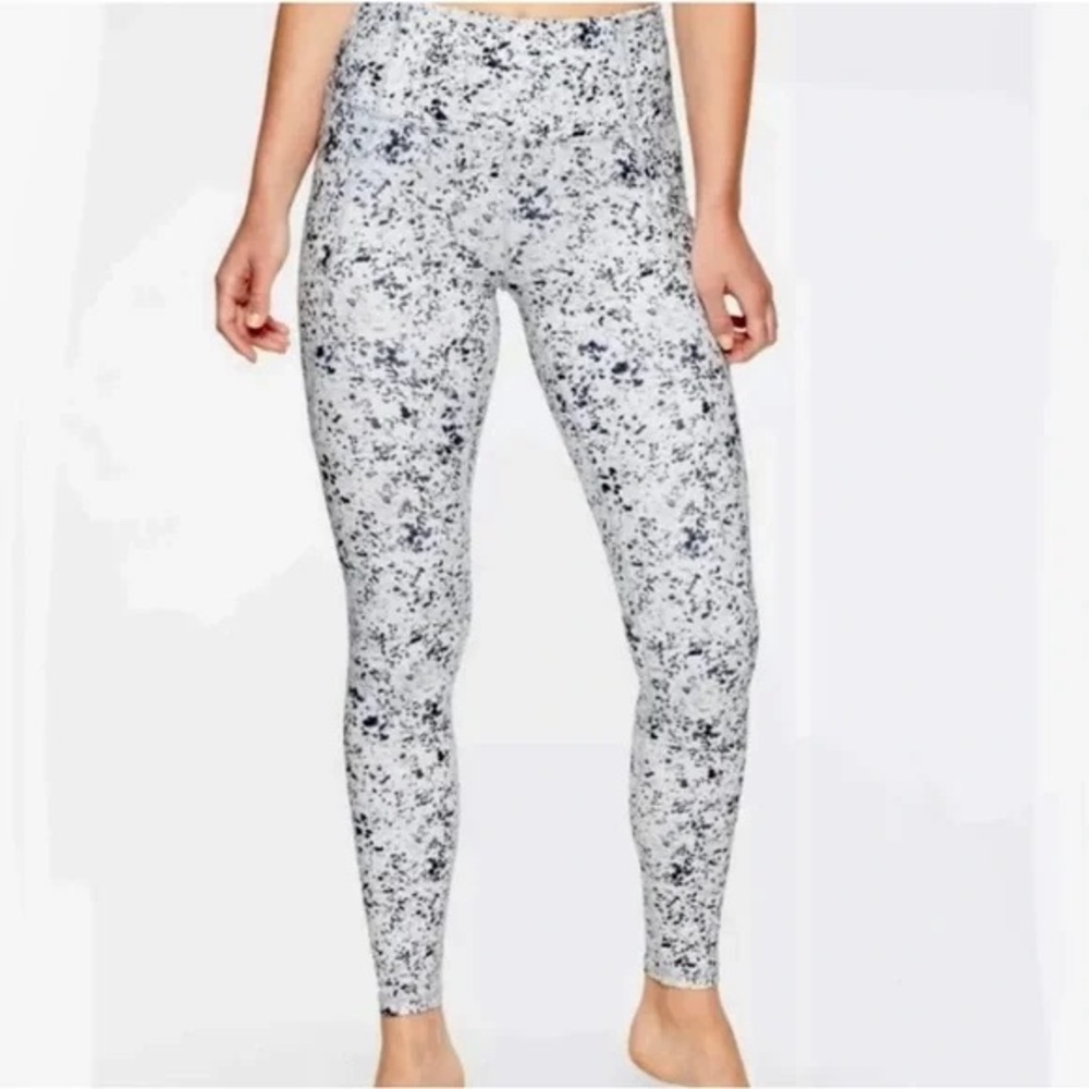 Athleta Sandstone Stash Pocket Salutation Leggings Marble Print Size XS